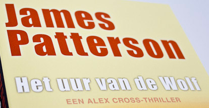 Het uur van de wolf – James Patterson (zwart beertje)